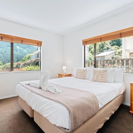 Town Centre Location With Stunning View - Unit 1 Daire Queenstown Dış mekan fotoğraf